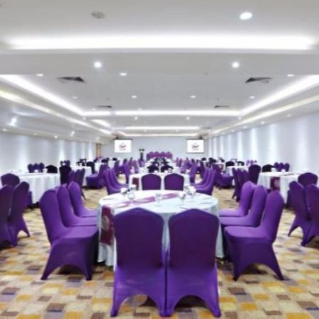 Os Style Hotel Batu Aji Batam Powered By Archipelago Eksteriør bilde